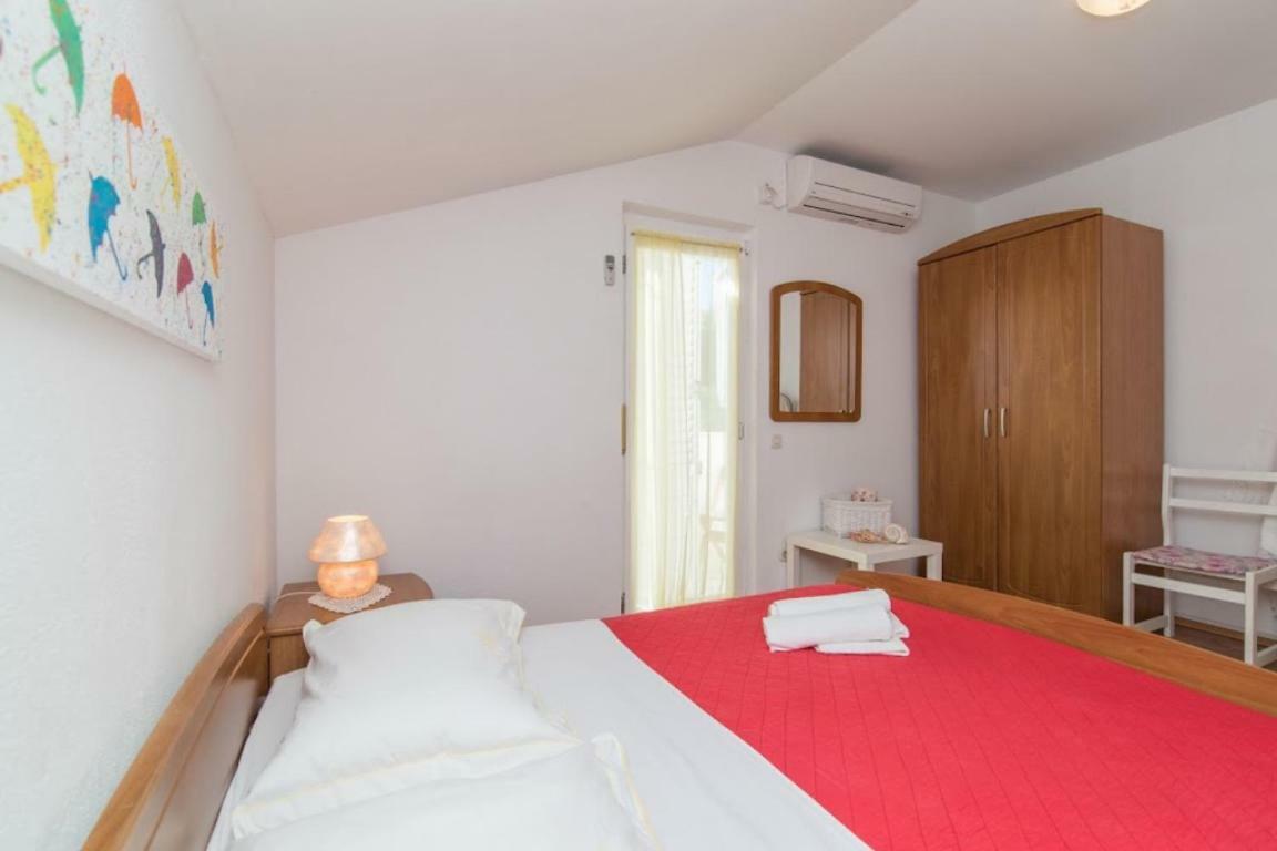 Apartments Petranic ซูเปตาร์ ภายนอก รูปภาพ